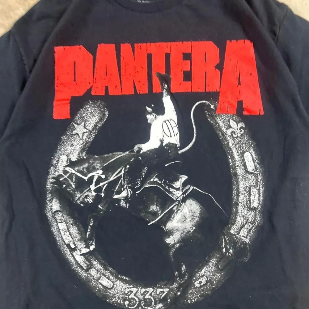 2024 Official Pantera Tour Dimebag Darrell Horseshoe Concert T-shirt